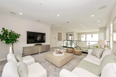 220 Holliston, Lake Forest, CA 92630 - Photo 21