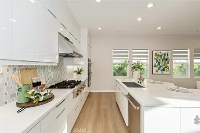 220 Holliston, Lake Forest, CA 92630 - Photo 17