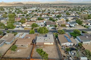 15212 Las Piedras Dr, Victorville, CA 92395 - Photo 3