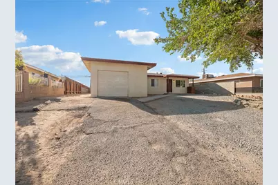 15212 Las Piedras Drive, Victorville, CA 92395 - Photo 29