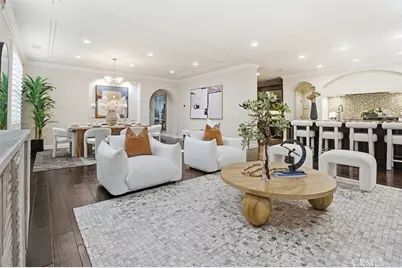 65 Rolling Green, Irvine, CA 92620 - Photo 5