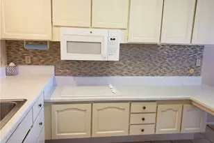 881 Via Mendoza, Laguna Woods, CA 92637 - Photo 9