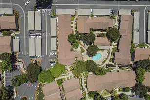 229 Springview, Irvine, CA 92620 - Photo 23