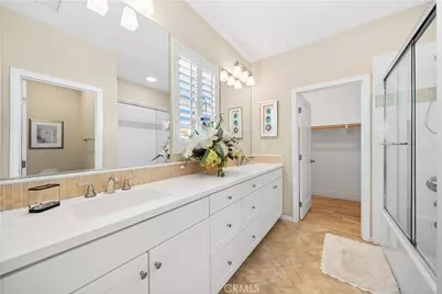 64 Wildvine, Irvine, CA 92620 - Photo 33