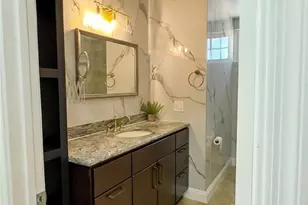 900 S Hayward, Anaheim, CA 92804 - Photo 13