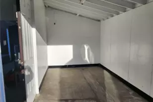 15718 1/2 Larch Ave, Lawndale, CA 90260 - Photo 19