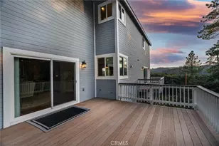 27732 North Bay, Lake Arrowhead, CA 92352 - Photo 33