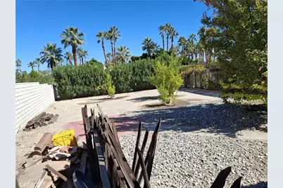 72424 Desert Drive, Rancho Mirage, CA 92270 - Photo 15