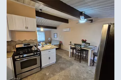 16611 Yucca Avenue, Victorville, CA 92395 - Photo 7