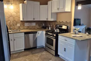 16611 Yucca Ave, Victorville, CA 92395 - Photo 9