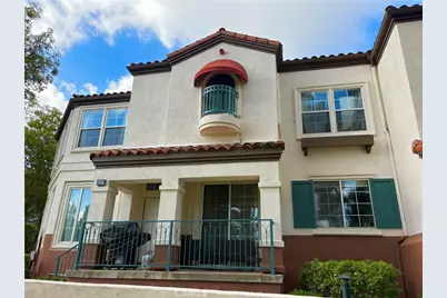 2827 Player, Tustin, CA 92782 - Photo 3