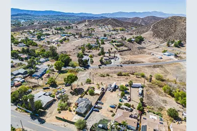28490 Connecticut Drive, Menifee, CA 92587 - Photo 11