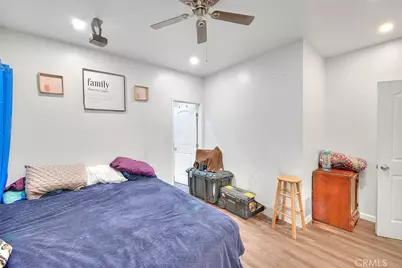 6915 Bonsallo, Los Angeles, CA 90044 - Photo 17