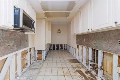 8455 Fountain Avenue #108, West Hollywood, CA 90069 - Photo 9