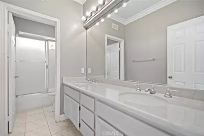 11 Pienza, Irvine, CA 92606 - Photo 37