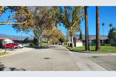 5724 N Galanto, Azusa, CA 91702 - Photo 15
