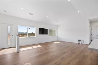 11725 Lagartijo Drive, Apple Valley, CA 92308 - Photo 9