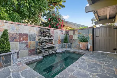 30 Nuevo #15, Irvine, CA 92612 - Photo 5