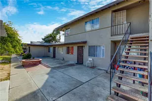17091 Oak, Huntington Beach, CA 92647 - Photo 15