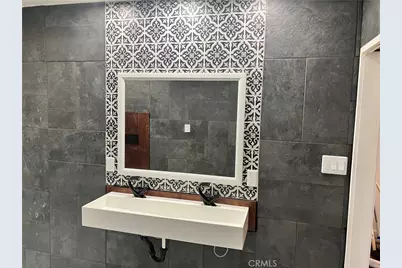 1818 W 81st, Los Angeles, CA 90047 - Photo 3