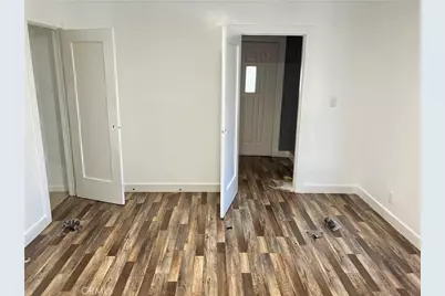 1818 W 81st, Los Angeles, CA 90047 - Photo 27