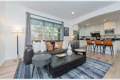 246 Firefly, Irvine, CA 92618 - Photo 5