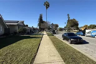 288 Royal Coach, Pomona, CA 91767 - Photo 5