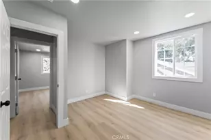 379 Buena Loma, Altadena, CA 91001 - Photo 21