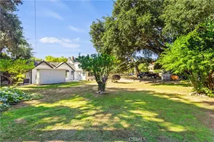379 Buena Loma, Altadena, CA 91001 - Photo 35