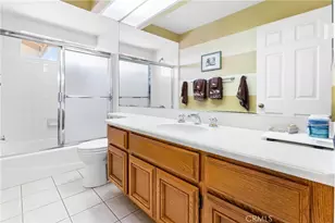 39 Foxboro, Irvine, CA 92614 - Photo 19