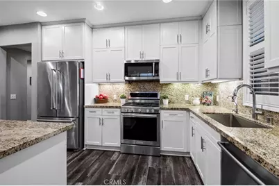 88 Capricorn, Irvine, CA 92618 - Photo 9