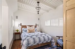 11 Saratoga, Newport Beach, CA 92660 - Photo 17