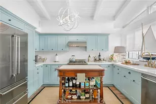 11 Saratoga, Newport Beach, CA 92660 - Photo 1