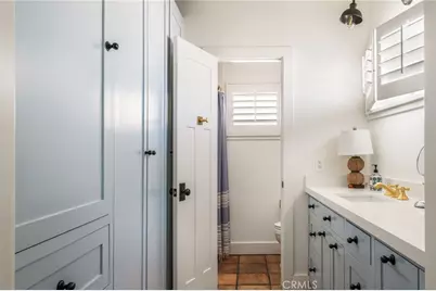 11 Saratoga, Newport Beach, CA 92660 - Photo 19