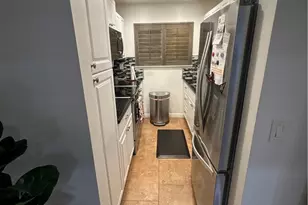 635 N Bristol, Santa Ana, CA 92703 - Photo 19