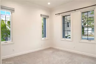 111 Lanzon, Irvine, CA 92602 - Photo 15