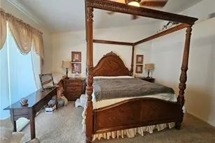 4102 Sierra Redwood, Bakersfield, CA 93313 - Photo 17