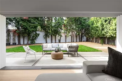 2055 Calvert Avenue, Costa Mesa, CA 92626 - Photo 9