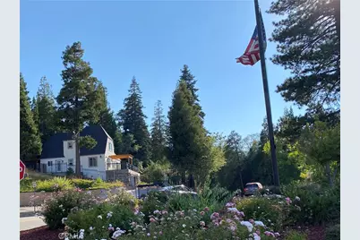 27981 Lakes Edge Road, Lake Arrowhead, CA 92352 - Photo 61