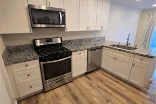 22 Exeter, Irvine, CA 92612 - Photo 17