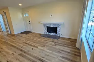 22 Exeter, Irvine, CA 92612 - Photo 5