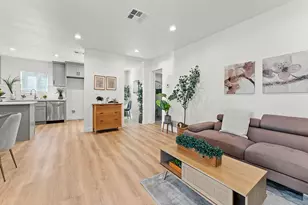 1056 Walter Ave, Tustin, CA 92780 - Photo 17