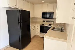 18900 Delaware St, Huntington Beach, CA 92648 - Photo 5