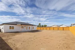 8413 Viburnum Ave, California City, CA 93505 - Photo 19