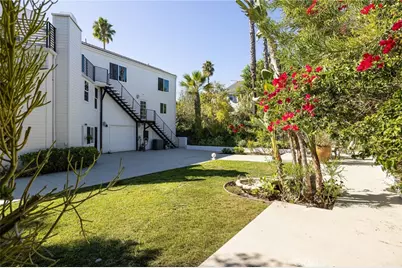 25901 Nellie Gail, Laguna Hills, CA 92653 - Photo 23