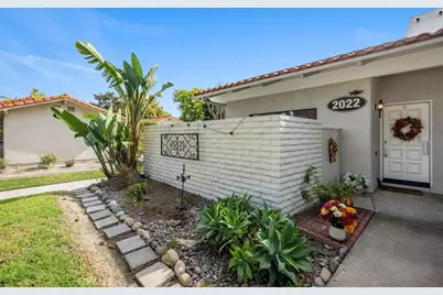 2022 Via Mariposa East #C, Laguna Woods, CA 92637 - Photo 5