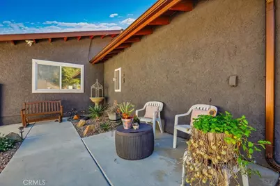 33230 Hollister, Lake Elsinore, CA 92530 - Photo 9