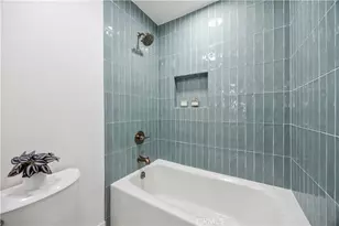 17292 Candleberry, Irvine, CA 92612 - Photo 9