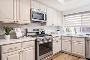 17292 Candleberry, Irvine, CA 92612 - Photo 29