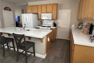 1564 Four Seasons, Beaumont, CA 92223 - Photo 19